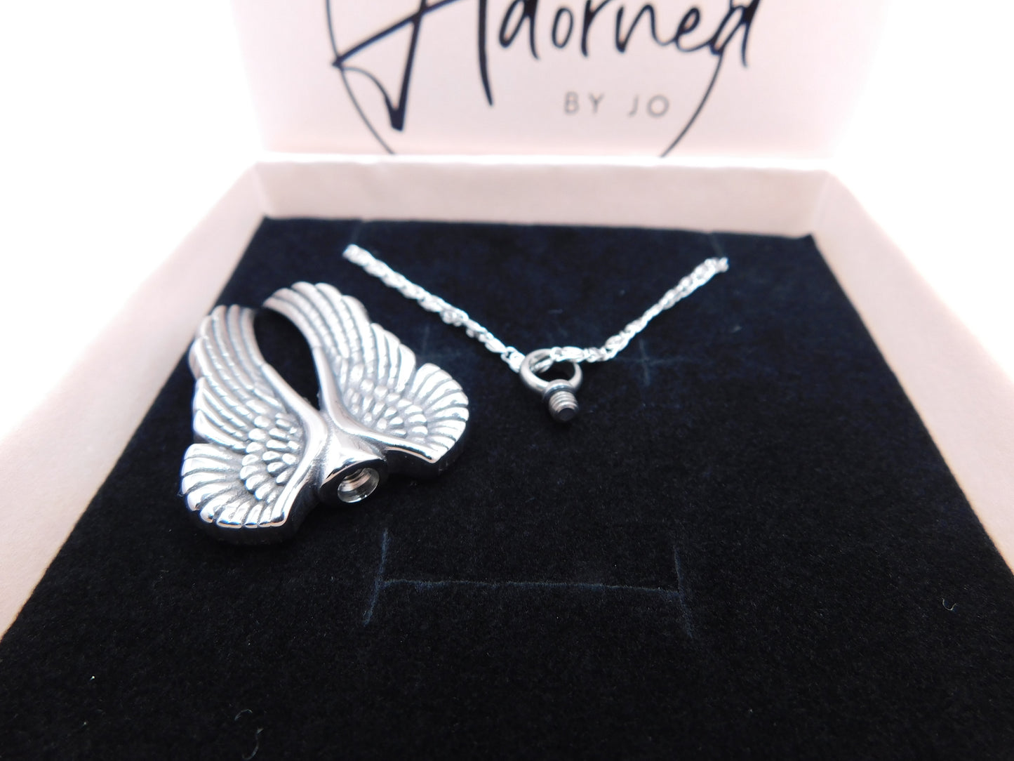 Angel wings urn pendant