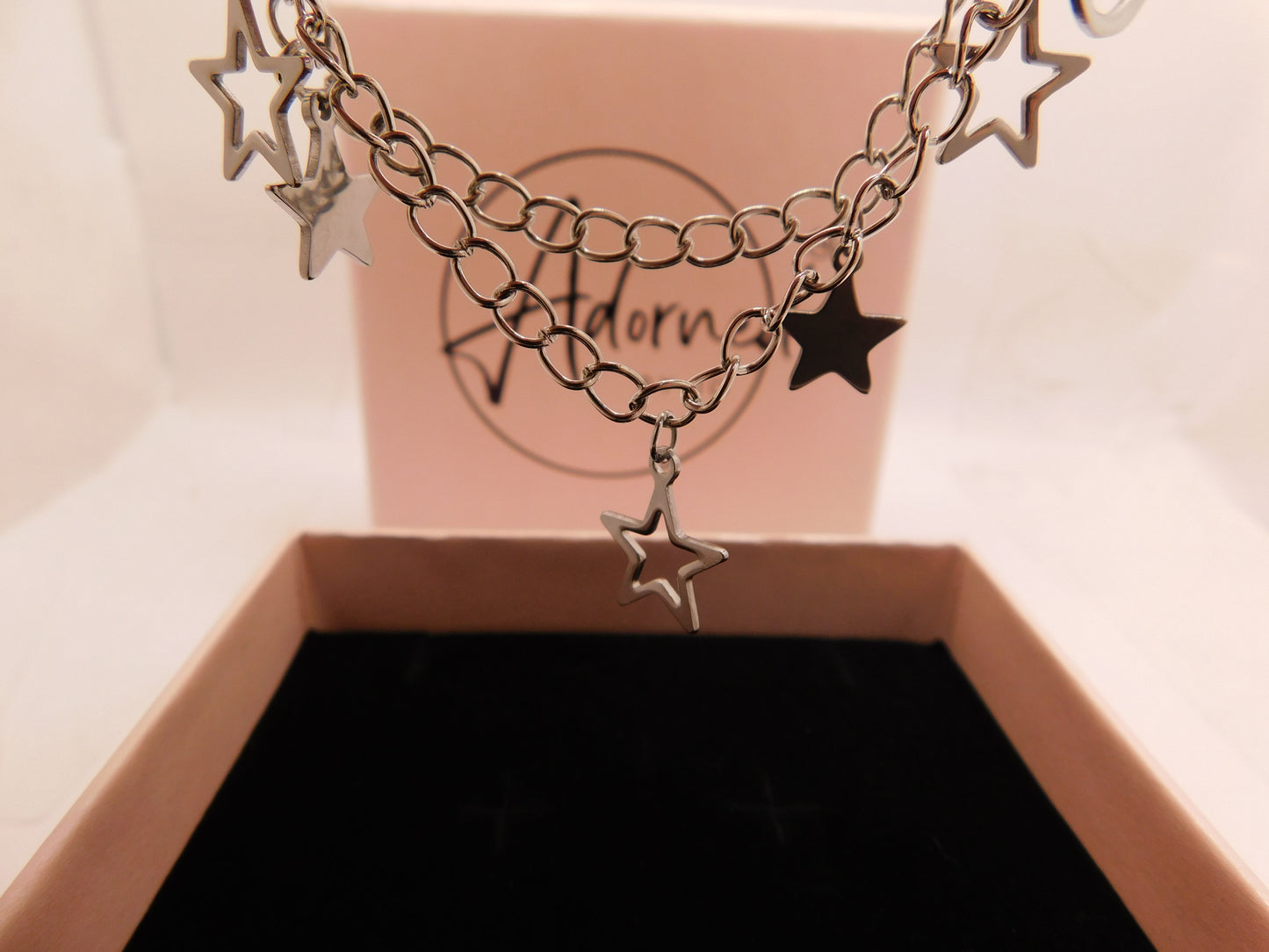 Strings of stars bracelet