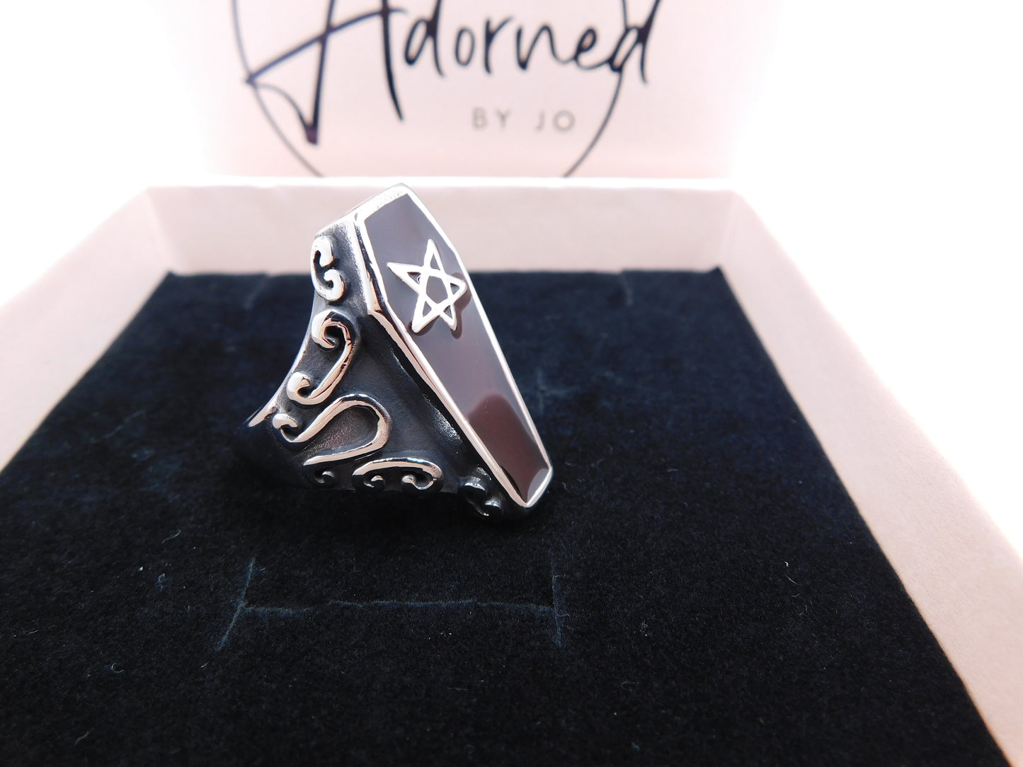 Five point star coffin ring