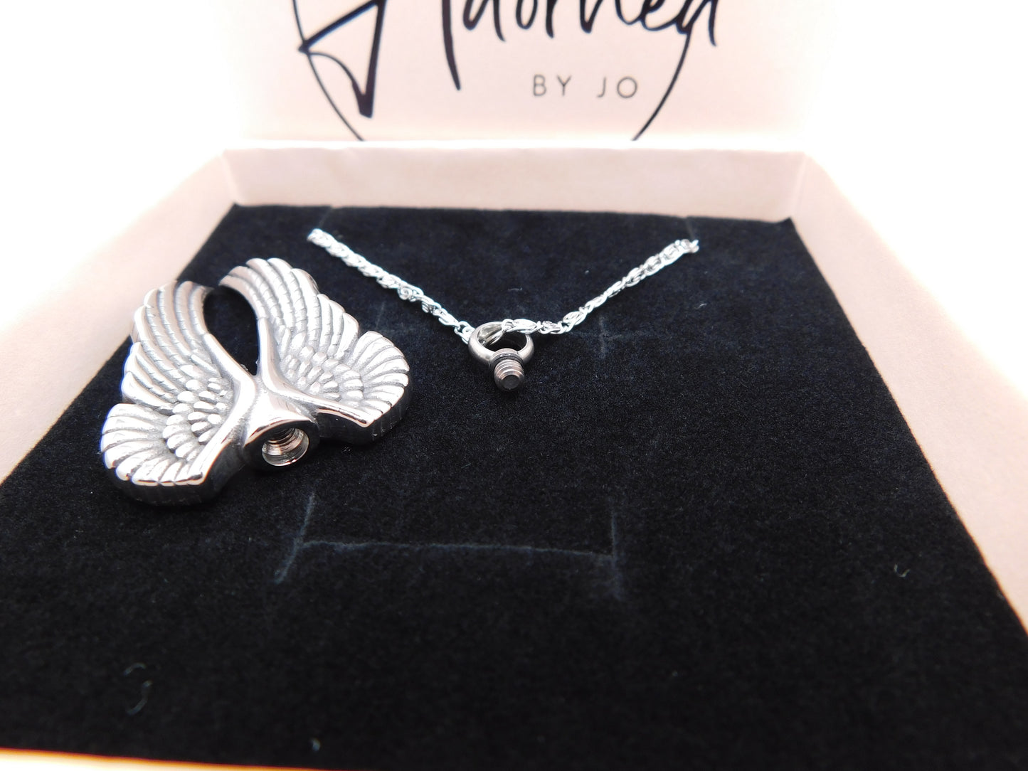 Angel wings urn pendant