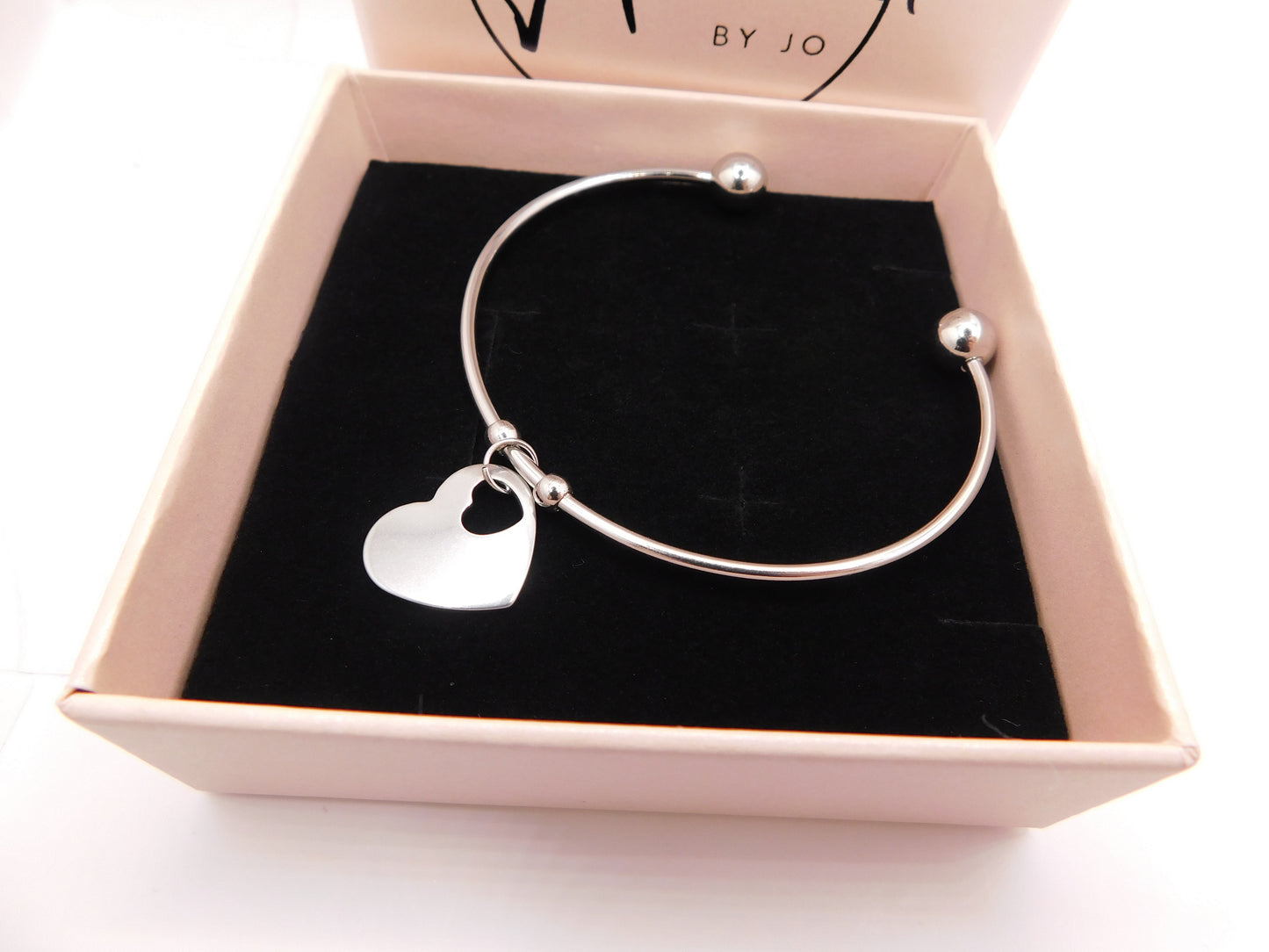 Heart charm bangle